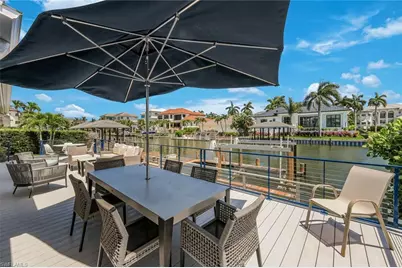151 Bayview Ave, Naples, FL 34108 - Photo 27