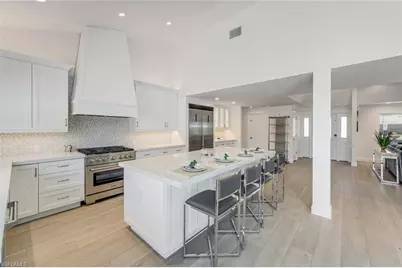151 Bayview Ave, Naples, FL 34108 - Photo 11