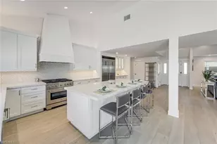 151 Bayview Ave, Naples, FL 34108 - Photo 11