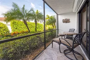 1080 6th St S, Naples, FL 34102 - Photo 31