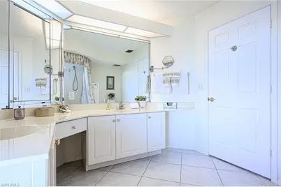 613 Beachwalk Cir #J, Naples, FL 34108 - Photo 19