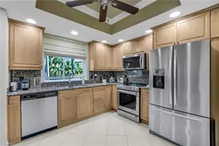2728 Tiburon Blvd E, Naples, FL 34109 - Photo 7