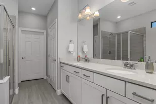 17581 Ashcomb Wy, Estero, FL 33928 - Photo 21