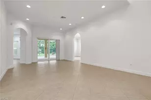10233 Avonleigh Dr, Bonita Springs, FL 34135 - Photo 5