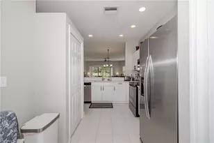 200 Vintage Cir, Naples, FL 34119 - Photo 7