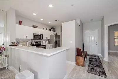 200 Vintage Cir #103, Naples, FL 34119 - Photo 9