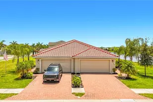 2558 Vine Ave, Naples, FL 34120 - Photo 5
