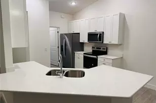 3418 26th St SW, Lehigh Acres, FL 33976 - Photo 3