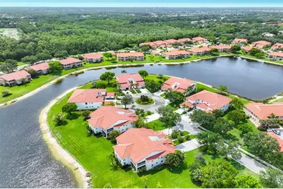 2650 Creek Ln #202, Naples, FL 34119 - Photo 9