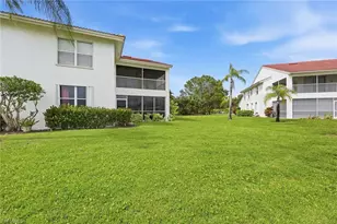 2650 Creek Ln, Naples, FL 34119 - Photo 31