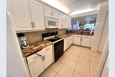 4240 Chantelle Dr #B103, Naples, FL 34112 - Photo 5