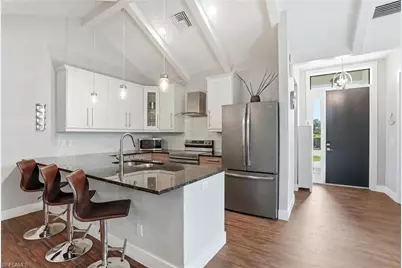 1140 Jeronimo Dr, Naples, FL 34103 - Photo 5