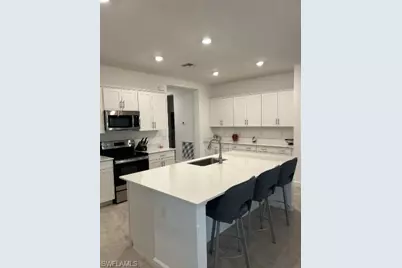 20047 Napa Loop, Estero, FL 33928 - Photo 5