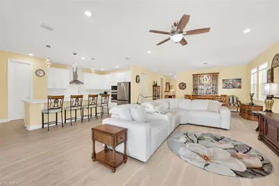 2078 Grove Dr, Naples, FL 34120 - Photo 3