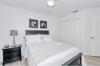22589 Island Lakes Dr, Estero, FL 33928 - Photo 23