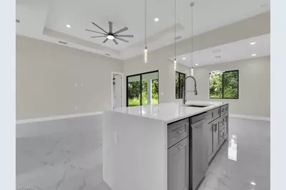 410 Plumosa Ave, Lehigh Acres, FL 33972 - Photo 5