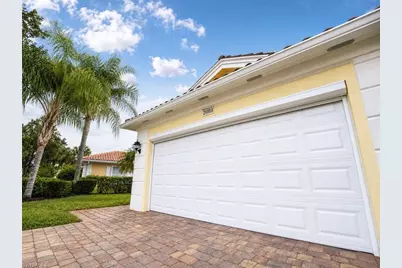 28869 Vermillion Ln, Bonita Springs, FL 34135 - Photo 23