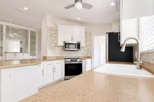 28869 Vermillion Ln, Bonita Springs, FL 34135 - Photo 3