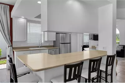 7935 Valentina Ct, Naples, FL 34114 - Photo 9