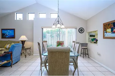 855 Reef Point Cir, Naples, FL 34108 - Photo 11