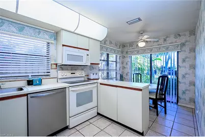 855 Reef Point Cir, Naples, FL 34108 - Photo 13