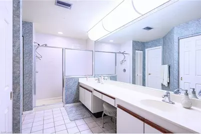 855 Reef Point Cir, Naples, FL 34108 - Photo 17