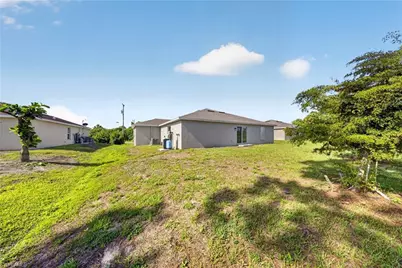 3014 38th St SW, Lehigh Acres, FL 33976 - Photo 31