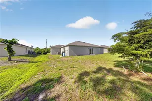 3014 38th St SW, Lehigh Acres, FL 33976 - Photo 31