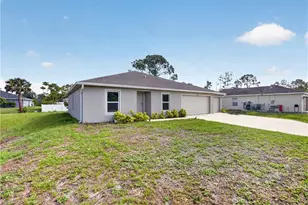 3014 38th St SW, Lehigh Acres, FL 33976 - Photo 3