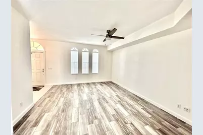 6182 Towncenter Cir, Naples, FL 34119 - Photo 9