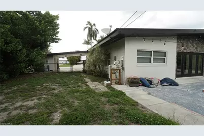 544 Bayside Dr, Fort Myers, FL 33919 - Photo 31