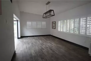 544 Bayside Dr, Fort Myers, FL 33919 - Photo 9