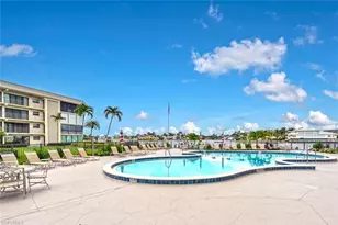 3200 Gulf Shore Blvd N, Naples, FL 34103 - Photo 3
