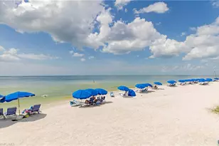 5555 Heron Point Dr, Naples, FL 34108 - Photo 17