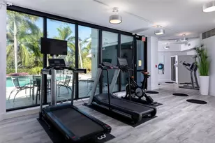 5555 Heron Point Dr, Naples, FL 34108 - Photo 15