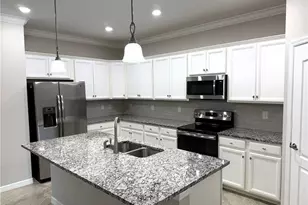 9444 Glenforest Dr, Naples, FL 34120 - Photo 5
