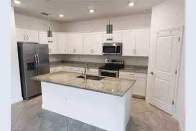 13856 Pine Lodge Ln, Fort Myers, FL 33913 - Photo 5