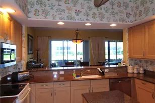 713 Regency Reserve Cir, Naples, FL 34119 - Photo 13