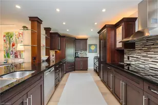 108 Wilderness Dr, Naples, FL 34105 - Photo 3