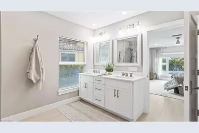 440 Kings Town Dr, Naples, FL 34102 - Photo 31