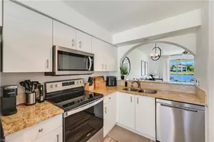 6650 Huntington Lakes Cir, Naples, FL 34119 - Photo 13
