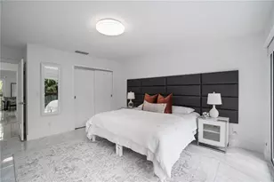995 9th Ave S, Naples, FL 34102 - Photo 21