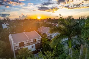 995 9th Ave S, Naples, FL 34102 - Photo 1