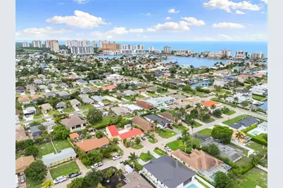 526 100th Ave N, Naples, FL 34108 - Photo 27