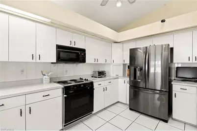 526 100th Ave N, Naples, FL 34108 - Photo 13