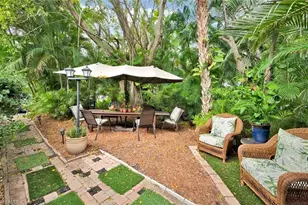 1245 Solana Rd, Naples, FL 34103 - Photo 11