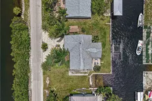 16427 Porto Bello St, Bokeelia, FL 33922 - Photo 5