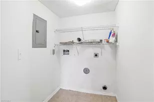 7774 Jewel Ln, Naples, FL 34109 - Photo 25