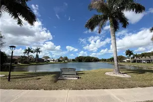 3425 Anton Ct, Naples, FL 34109 - Photo 5