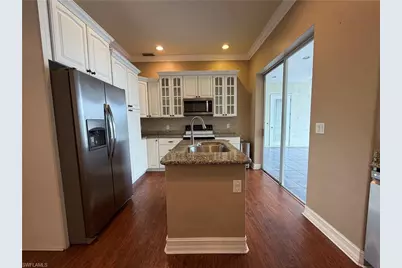 3425 Anton Ct, Naples, FL 34109 - Photo 13